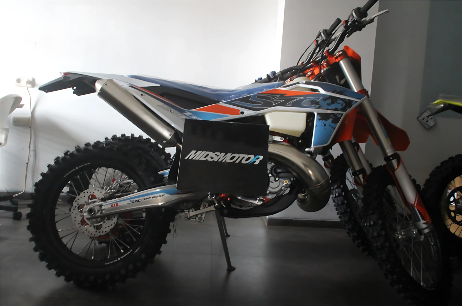 Motor Hengjian S8-Z330 2 tak 330cc tersedia di MIDS Motor Indonesia